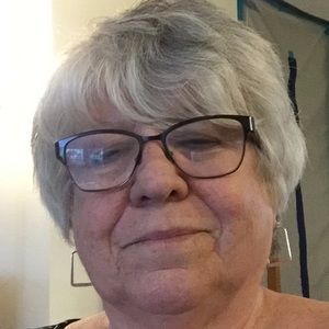 Meet your Posher, Connie